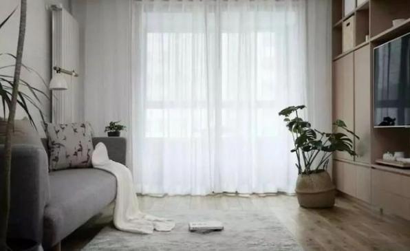 展示台|84㎡日式温馨时尚空间L型书架式电视墙，颜值高又可当收纳