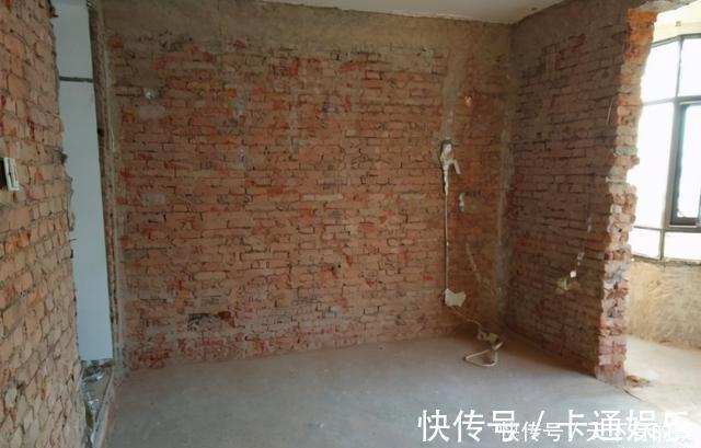 墙面|装修施工经验总结,旧房翻新装修墙面怎么处理才能避免出现问题?