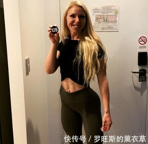 碳水化合物|17岁健身21岁比赛，获奖无数，她让自己走上了健美的巅峰