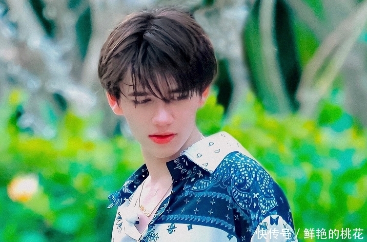 《创4》学员下岛后好勇,疯狂内涵节目组,井胧暗示成团排名摇号