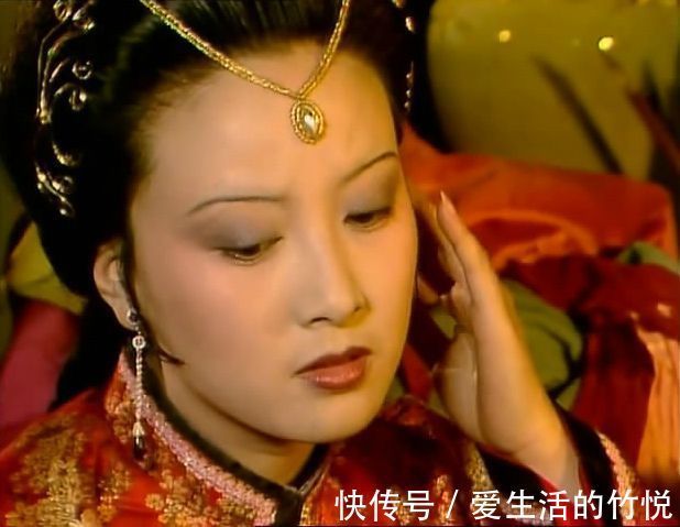 凤姐!读《红楼梦》:王家势大,凤姐在贾府受气了,为何不找娘家人帮忙