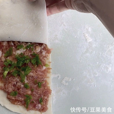 手抓饼|据说这个时候吃千层肉饼，是最好的