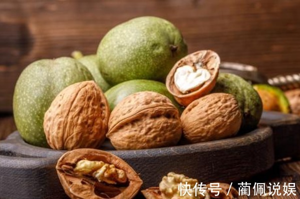 禁忌|常吃核桃好处多多,但要牢记4大禁忌,吃错了还影响健康
