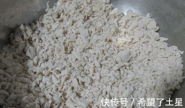 面疙瘩汤|入秋后，吃萝卜吃白菜，不如多吃这碱性蔬菜，煮煮就上桌，真滋润！