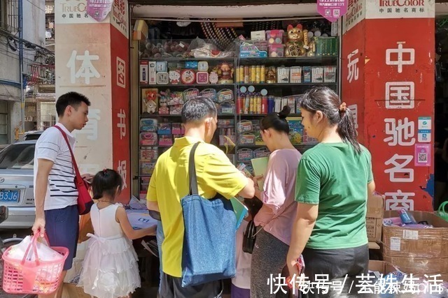 橡皮|这才是小学生文具的真正用途?第1种太惨了,网友:“毁”童年