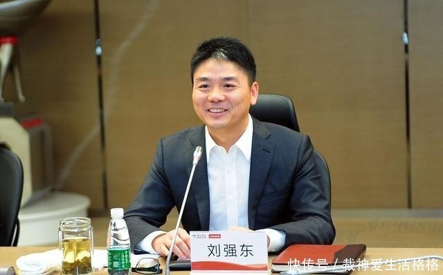 我们的少年时代|刘强东年少时的照片，看得叫人心酸，网友坦言：不愧是白手起家！