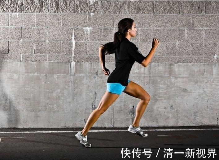 女性|女性开始衰老时，3处会“变大”，2处会“变少”，没有那么恭喜