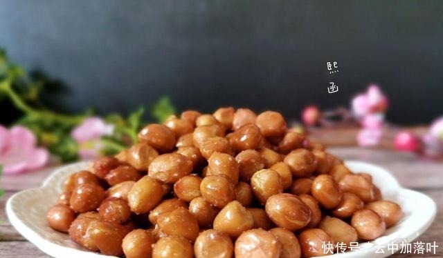 炸花生米，不能急，“牢记1步多加2物”，放7天也不回潮