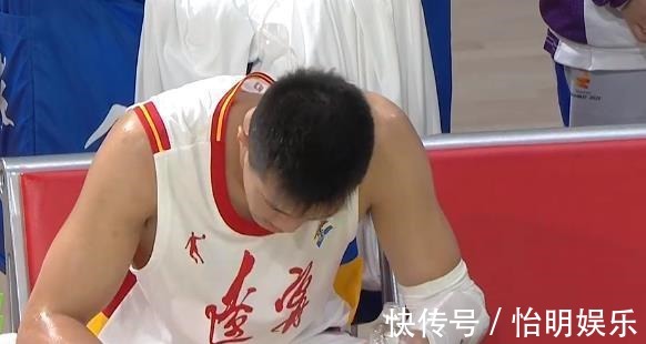 北京队|京辽大战!周琦受伤,郭艾伦手感冰凉,杨鸣怒吼裁判和队员!