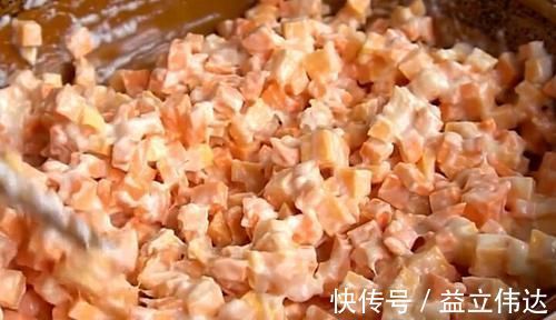 秋冬季|教你做一道好吃有营养的红薯小饼,做法简单,孩子一顿能吃4个