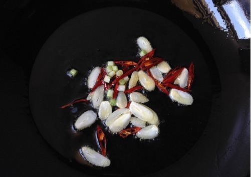 原来炒土豆丝,饭店大厨是这样放的醋,难怪那么好吃!