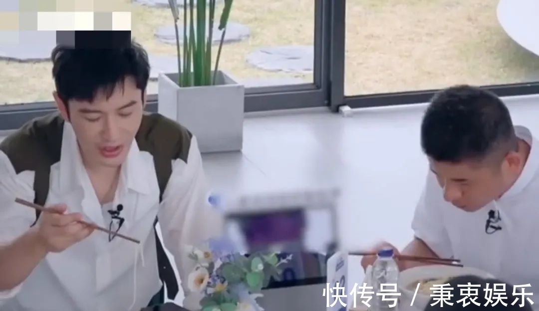 中餐廳|寧靜鎮壓黃曉明？