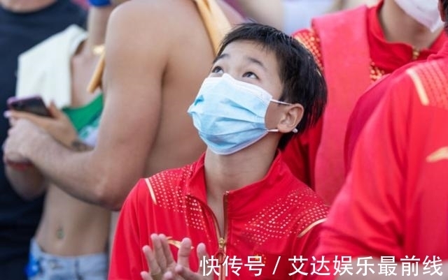 中国游泳队|全红婵世锦赛已尽力,赛后采访拒绝人情世故,希望媒体不要捧杀!