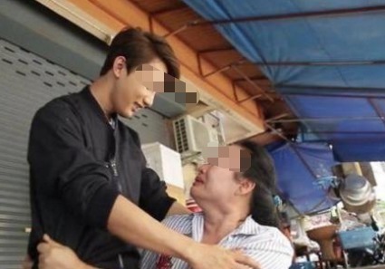 母亲|产检是女儿,孩子出生却是男孩,25年后孩子结婚,母亲发现实情