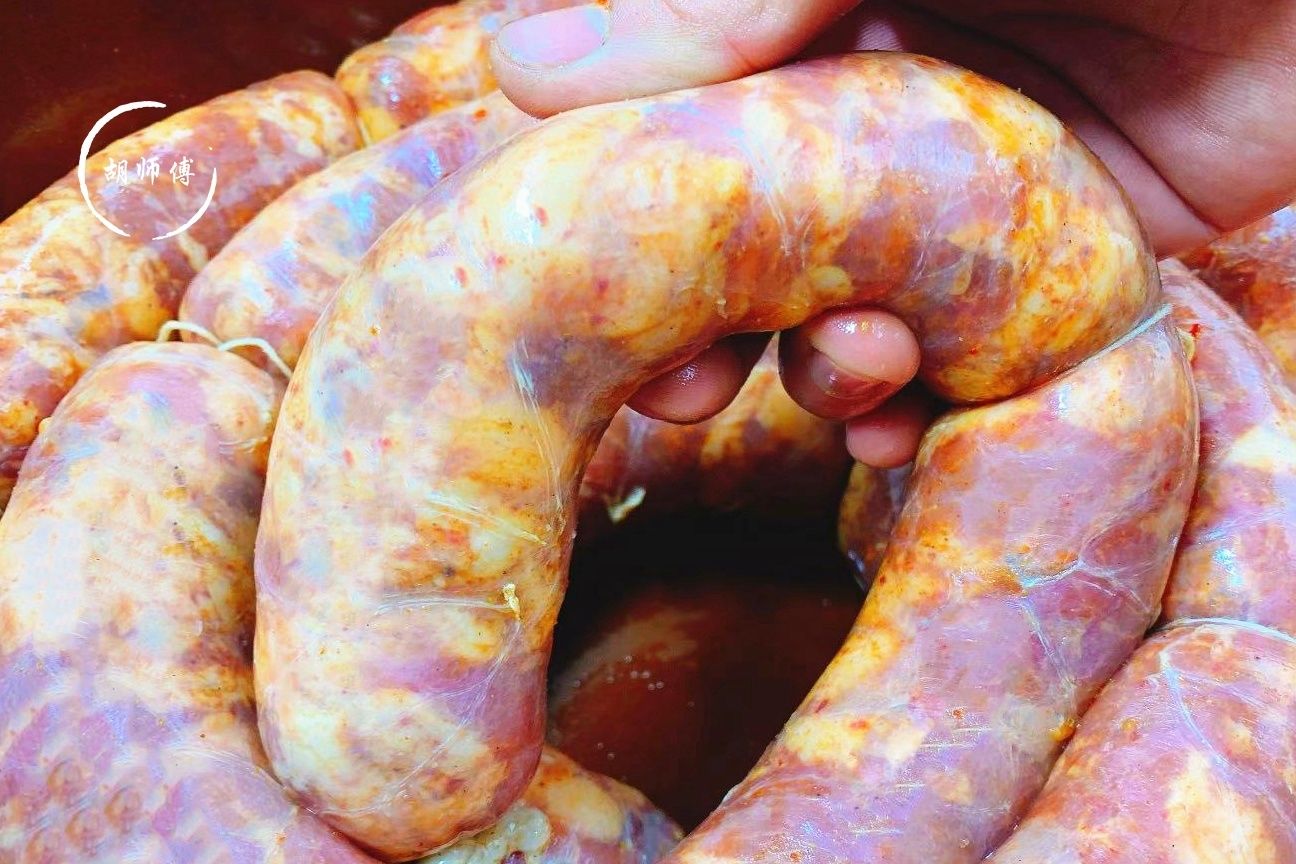 想灌香肠的要收藏,这配方用了50多年,香味浓郁味道正,还没腥味