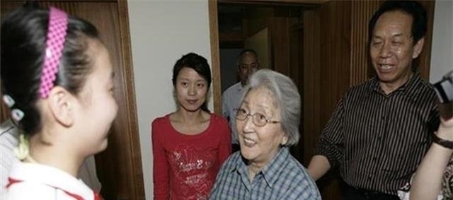 钱学森&蒋英：“我老公是钱学森，我哥徐志摩，我弟金庸，徒弟李双江。”