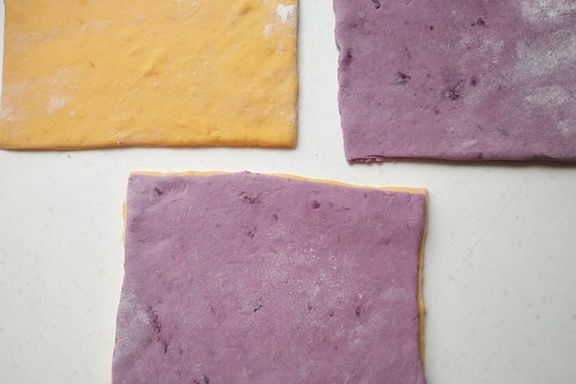 蒸包子|入秋蒸包子，别只会老一套，试试这做法，造型有趣还很暄软，好吃