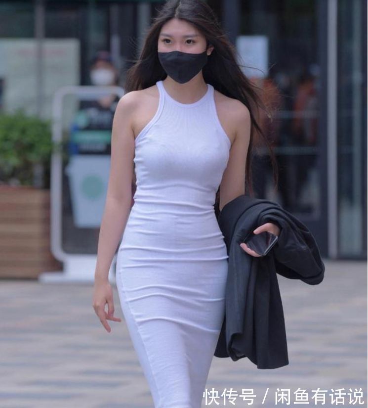 替换款|过了40岁的中年女人,这4种裙子尽量避开,自以为时髦其实很土气