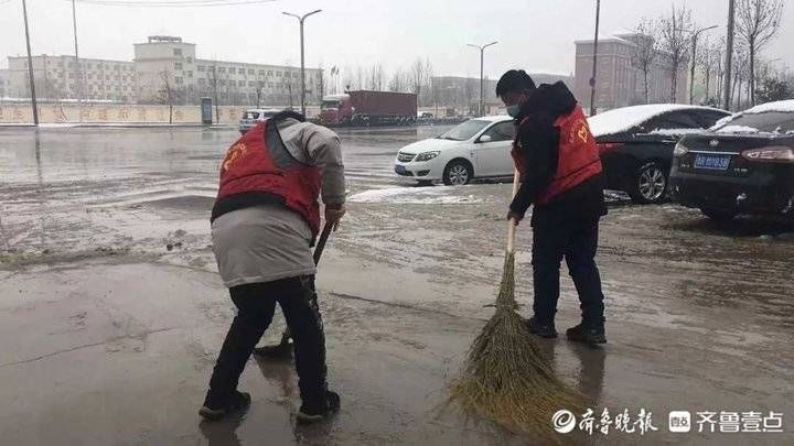 志愿者|公益合伙人｜上街入户，这个雪天，成武县志愿者们的行动亮了