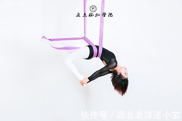 垫脚石|如何成为瑜伽教练呢?