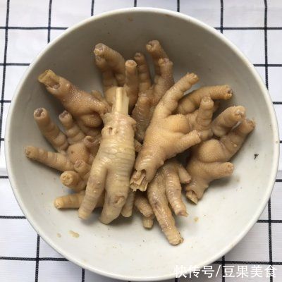 鸡脚|超经典的盐焗鸡脚在家也能做