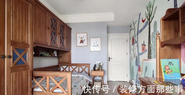 装修风格|130平轻奢风三居室,一明一暗之间带来丰富的内涵
