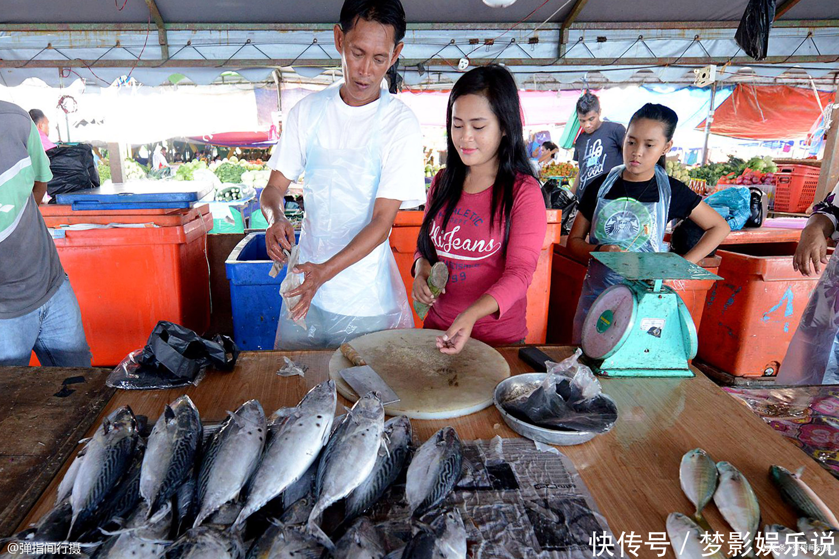  寻味|寻味马来西亚沙巴，偶入当地海鲜市场，物美价廉的海鲜吃到撑