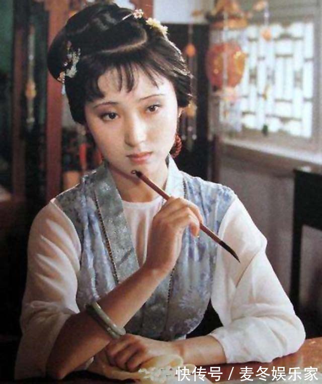 姑苏#雪雁和紫鹃,到底谁才是黛玉的“贴心人”一个细节足以说明