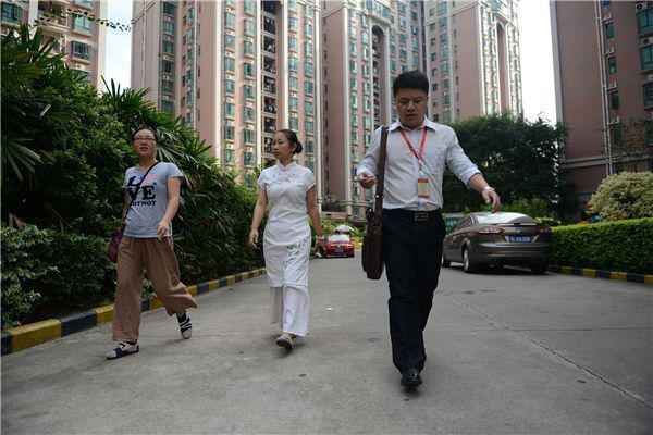 新房|买新房,跟着“中介”去和自己去,价格一样吗很多人都搞不清楚