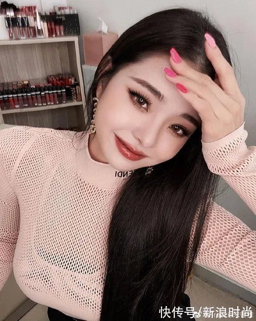 《单身即地狱》爆火的塑料脸奶凶猫系宋智雅 凭什么？