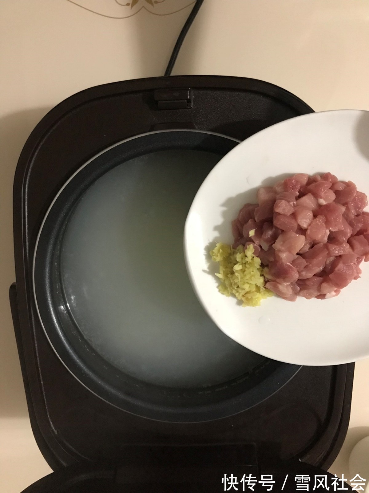 大米粥|这才是皮蛋瘦肉粥最好吃的做法,营养美味,看一遍就能会