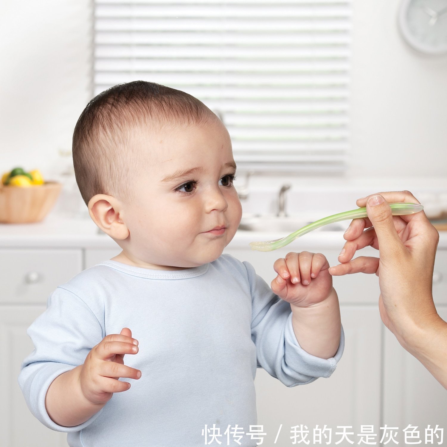 辅食|孩子吃米糊却贫血,不是米糊有问题而是吃法错了,妈妈要牢记