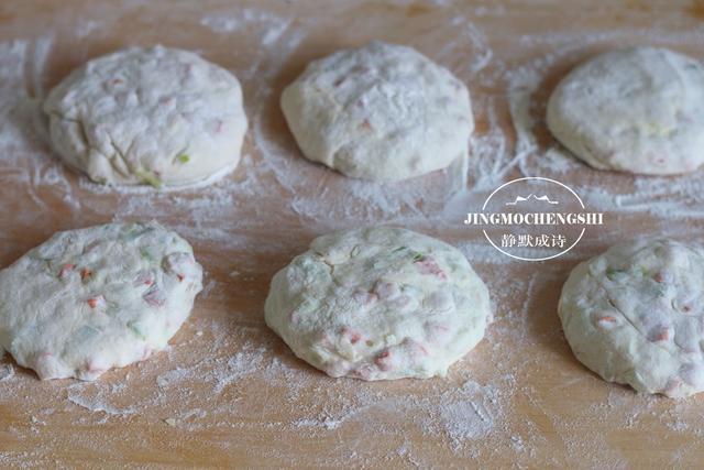 酥里嫩|好的烙饼,要外酥里嫩,层次丰富,掌握这些要点,一次就能成功