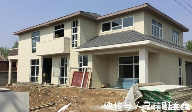 轻钢别墅|在农村别被轻钢别墅漂亮外型给迷惑了,细算起账来,你还是亏!