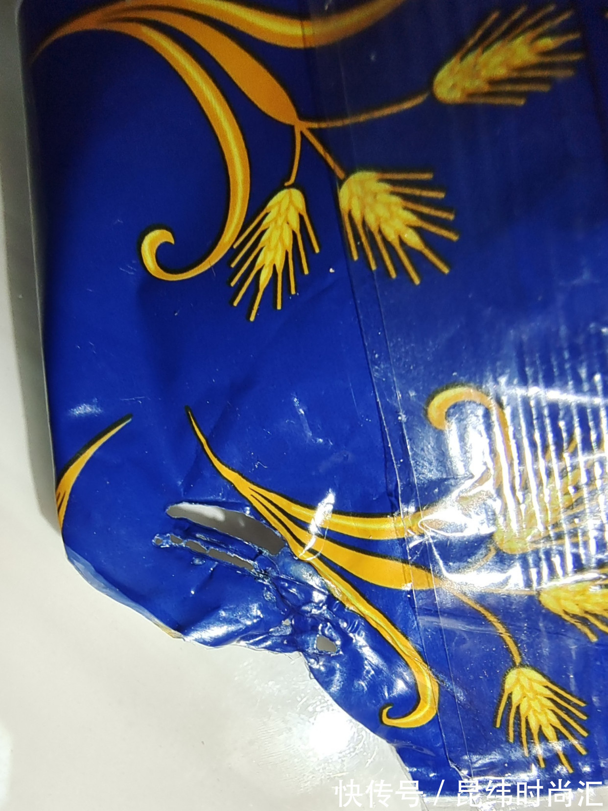 衣架|被网红“过度吹捧”的10样家居品,其实很不实用,花钱买教训