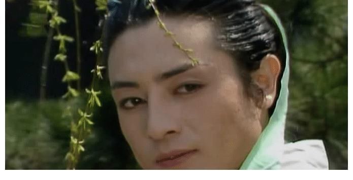 张无忌@6版杨逍,大部分都在模仿,只有他的杨逍最经典,压过男主张无忌