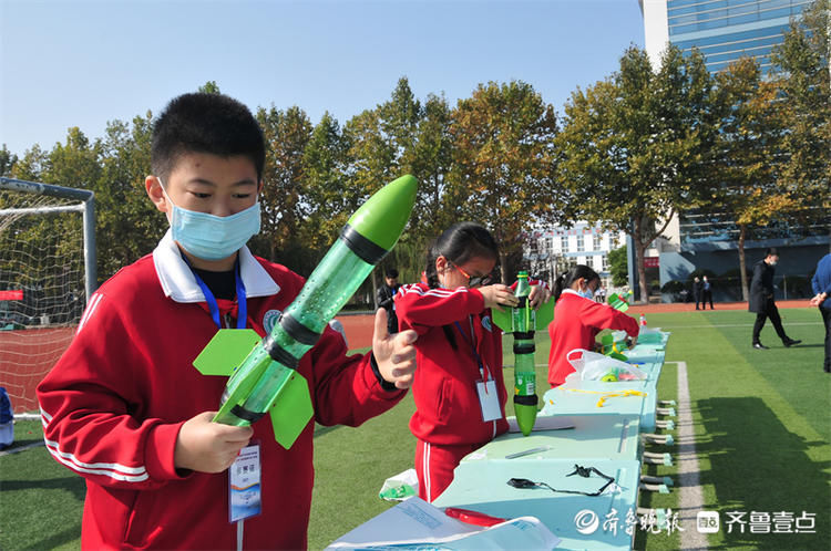 胶州市|空中竞技！胶州首办青少年无人机大赛