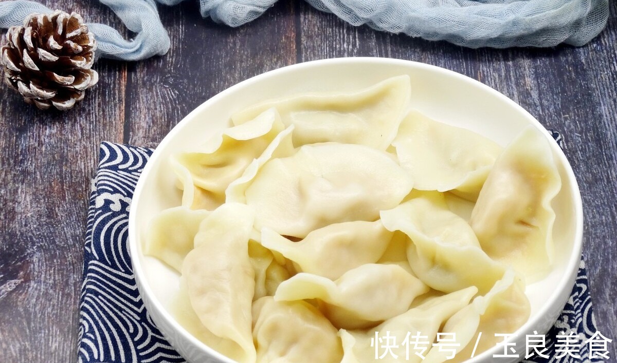 肉馅|夏天多吃此馅饺子,清淡清香营养高,一顿能吃30个,比肉馅还香