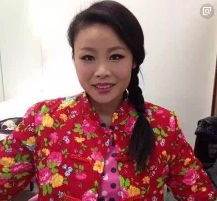 为上星光大道花费百万资金，却被淘汰，未成名走向艰苦还债之路