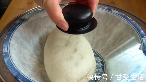 早餐|早餐别吃包子了,学会这样做,一个鸡蛋一张饼,营养美味真好吃