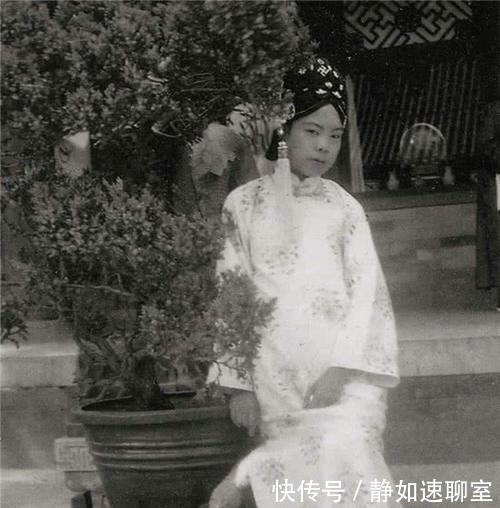 溥仪|皇妃文绣老照片:事帝九年未蒙一幸,虽没婉容漂亮但结局要好很多