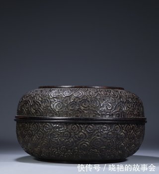 果盒!清代紫檀木雕·祥云龙纹果盒