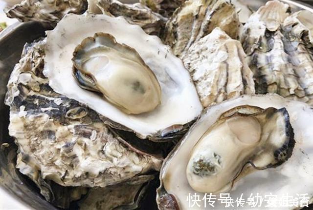 海鲜|煮生蚝时，万万别直接下锅煮，海边人这样做，煮出的生蚝又鲜又嫩