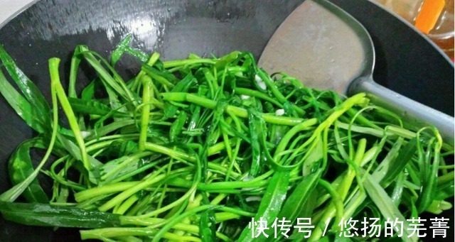 空心菜|它是天然“碱性蔬菜”，钙是西红柿12倍，7月正当季，遇到别错过！