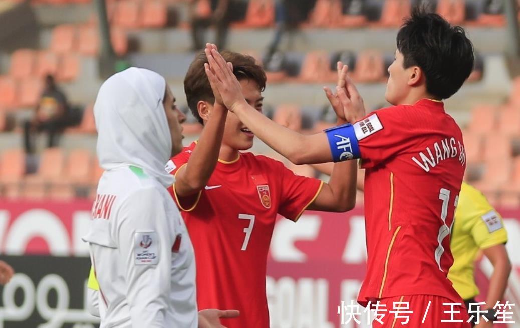 奖杯|4-0!7-0!中国女足太犀利,提前晋级淘汰赛,将冲击冠军奖杯