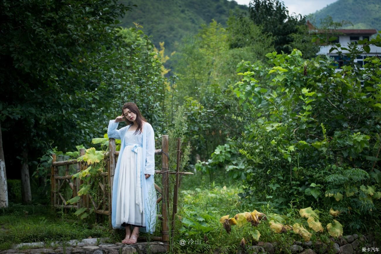 永嘉山水美成诗，楠溪江三日游