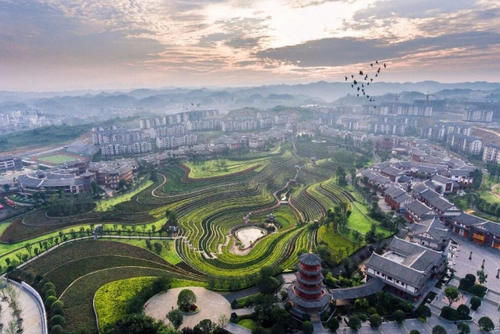 贵州又添一“假”古镇，耗资5亿落户毕节，堪称“毕城明珠”