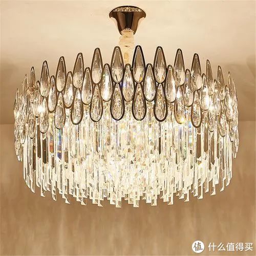 水晶灯|夏日装修大作战：别再浪费钱了，这些地方更适合穷装