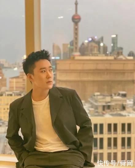 美丽俏佳人|主持人李佳念谈北漂生活，工作十年仍在租房住，还自曝省钱资助他人