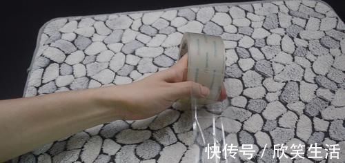 污渍|无论地垫多脏多旧,立马学会这窍门,污渍灰尘自动脱落,太实用了
